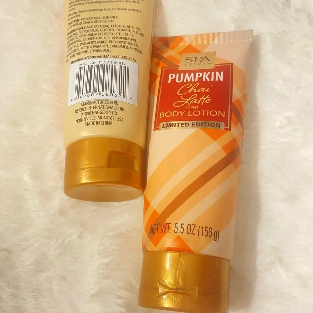 🛍️ Spa Luxury Pumpkin Chai Latte Scent Body Lotion Limited Edition 5.5oz-💥